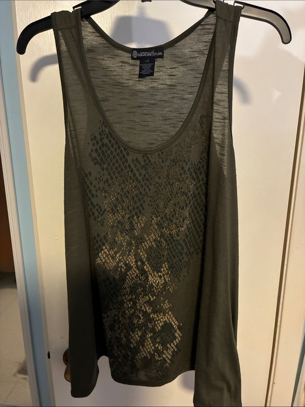 Signature Studio Olive Tank with Metallic Snake-Print